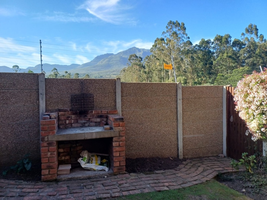 3 Bedroom Property for Sale in Heatherlands Western Cape